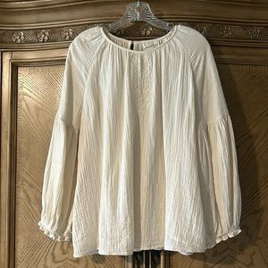 Boho Crème Top LIKE NEW